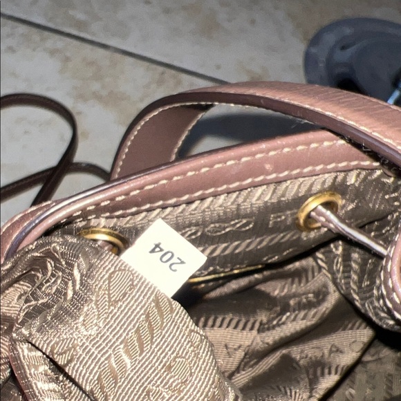 3131 Prada Brown Bucket Bag - Picture 9 of 10